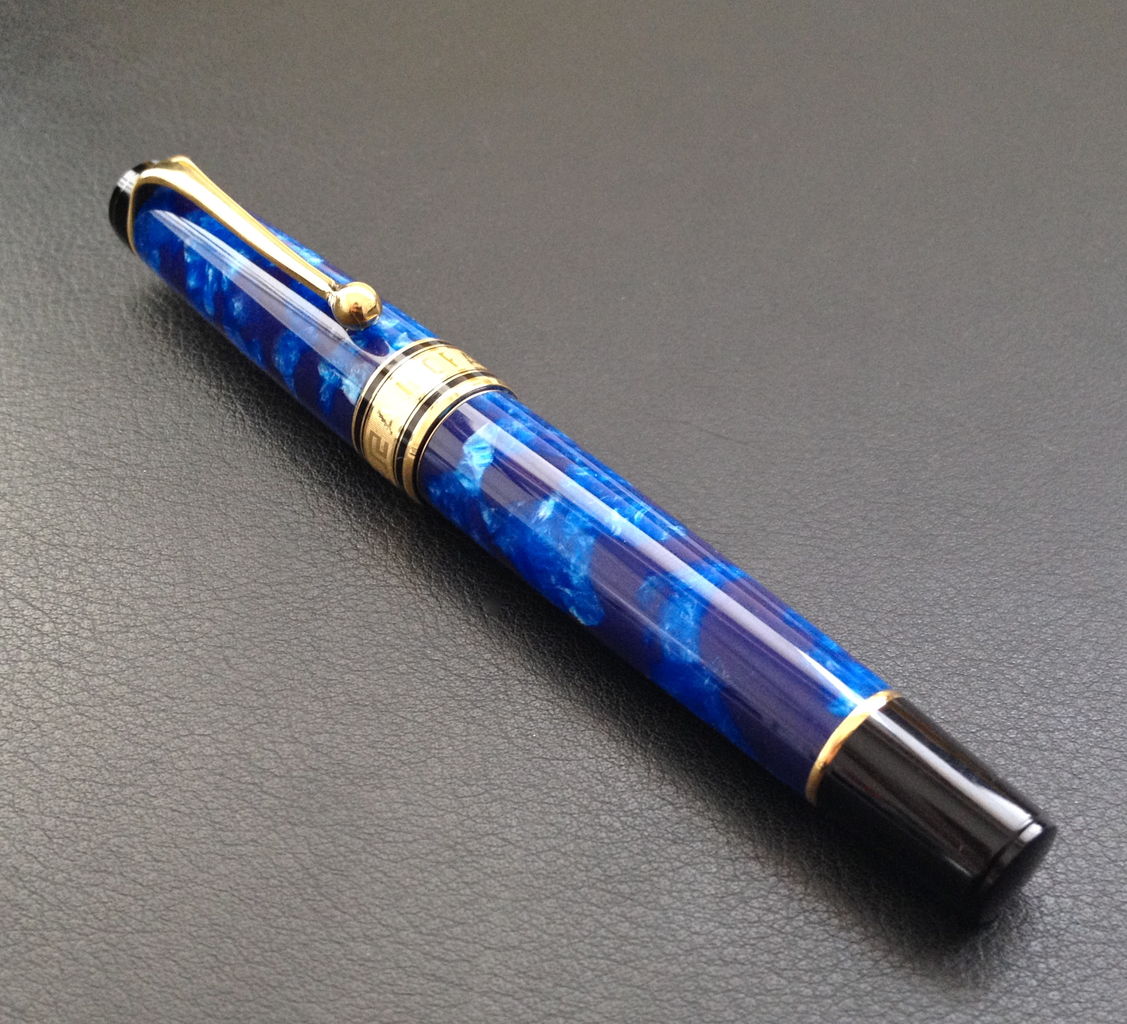 ハンマーヘッドシャーク 万年筆な日々