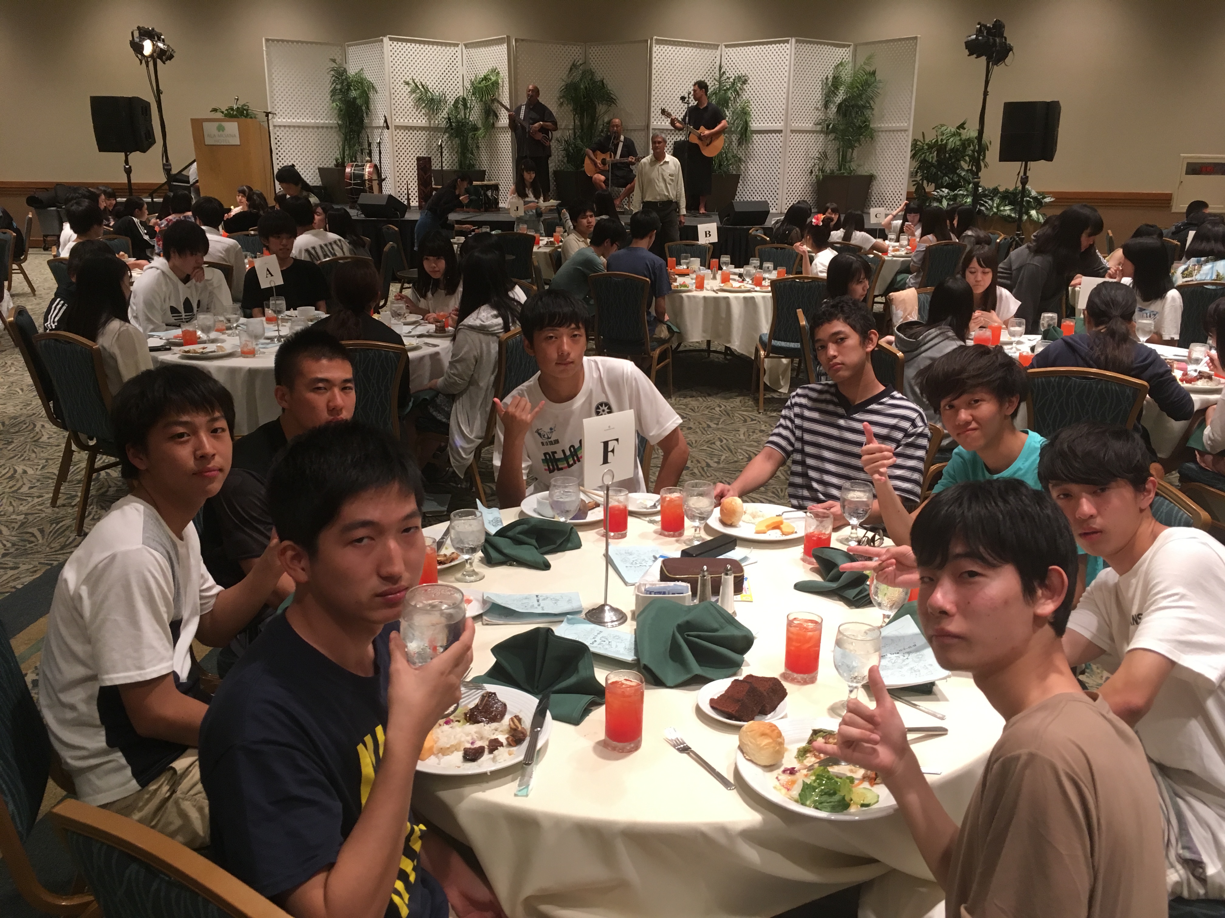 貴重画像 Moametalが在籍している日出高校が最愛の写真を掲載 肌露出しすぎ Babymetalまとめもりー