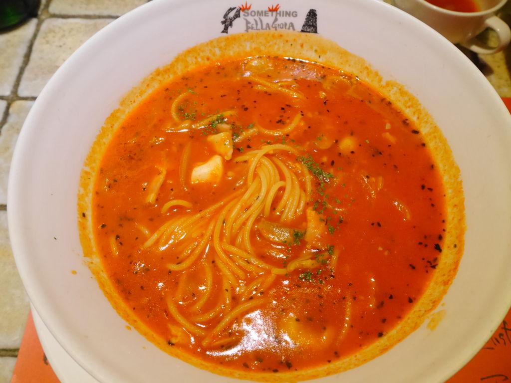 武蔵浦和サムシングベッラジョイアの真夜中のパスタがつるとんたん並に超デカイ 浦和裏日記 さいたま市の地域ブログ 武蔵浦和サムシングベッラジョイアの真夜中のパスタがつるとんたん並に超デカイ 浦和裏日記 さいたま市の地域ブログ