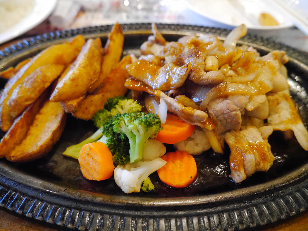 埼玉県日高市の サイボクハム は肉のテーマパーク 豚肉たらふく食べてきた 浦和裏日記 さいたま市の地域ブログ 埼玉県日高市の サイボクハム は肉のテーマパーク 豚肉たらふく食べてきた 浦和裏日記 さいたま市の地域ブログ
