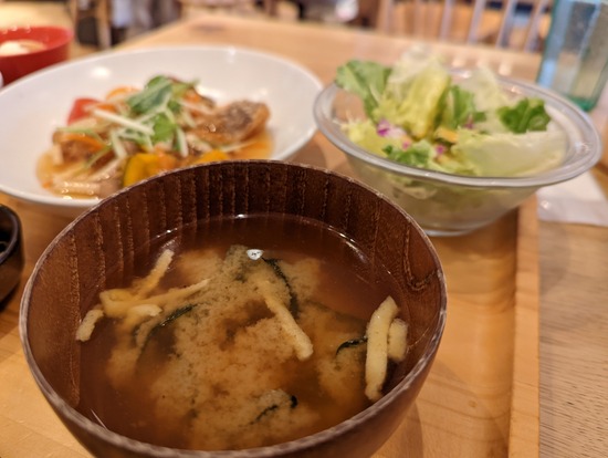 PXL_20211223_050418235