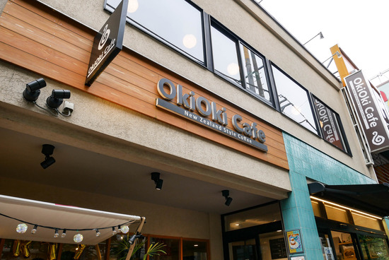 P1200798-10