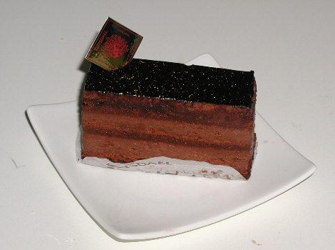 デパ地下スイーツ ついに殿堂入りロイスダールのチョコレートケーキ 美味しいスイーツの感想 デパ地下 通販食べたいお菓子大集合