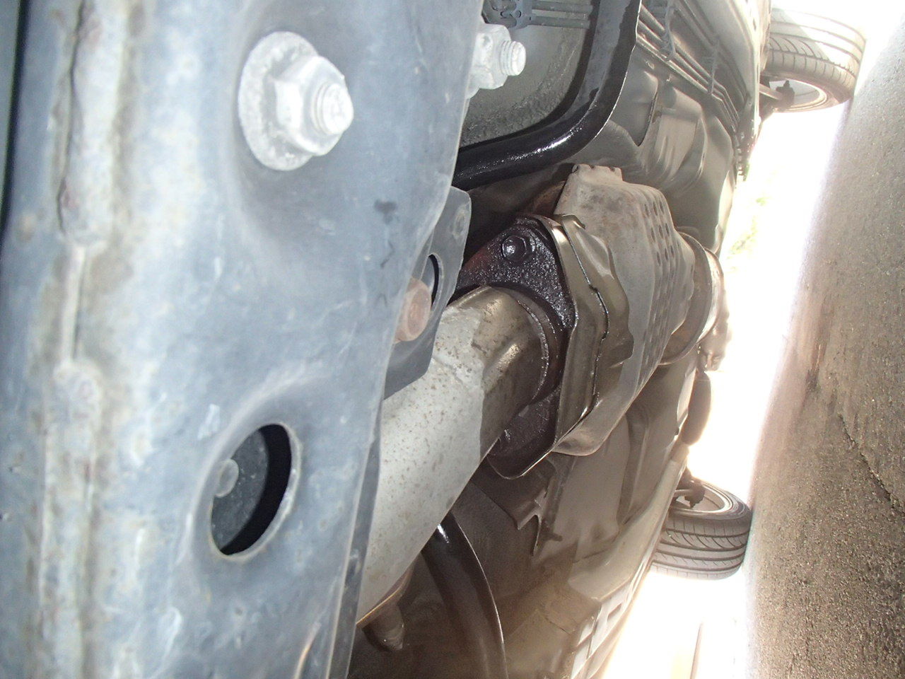 Ae111のマフラー交換その1 どうも 員数外 の山田です