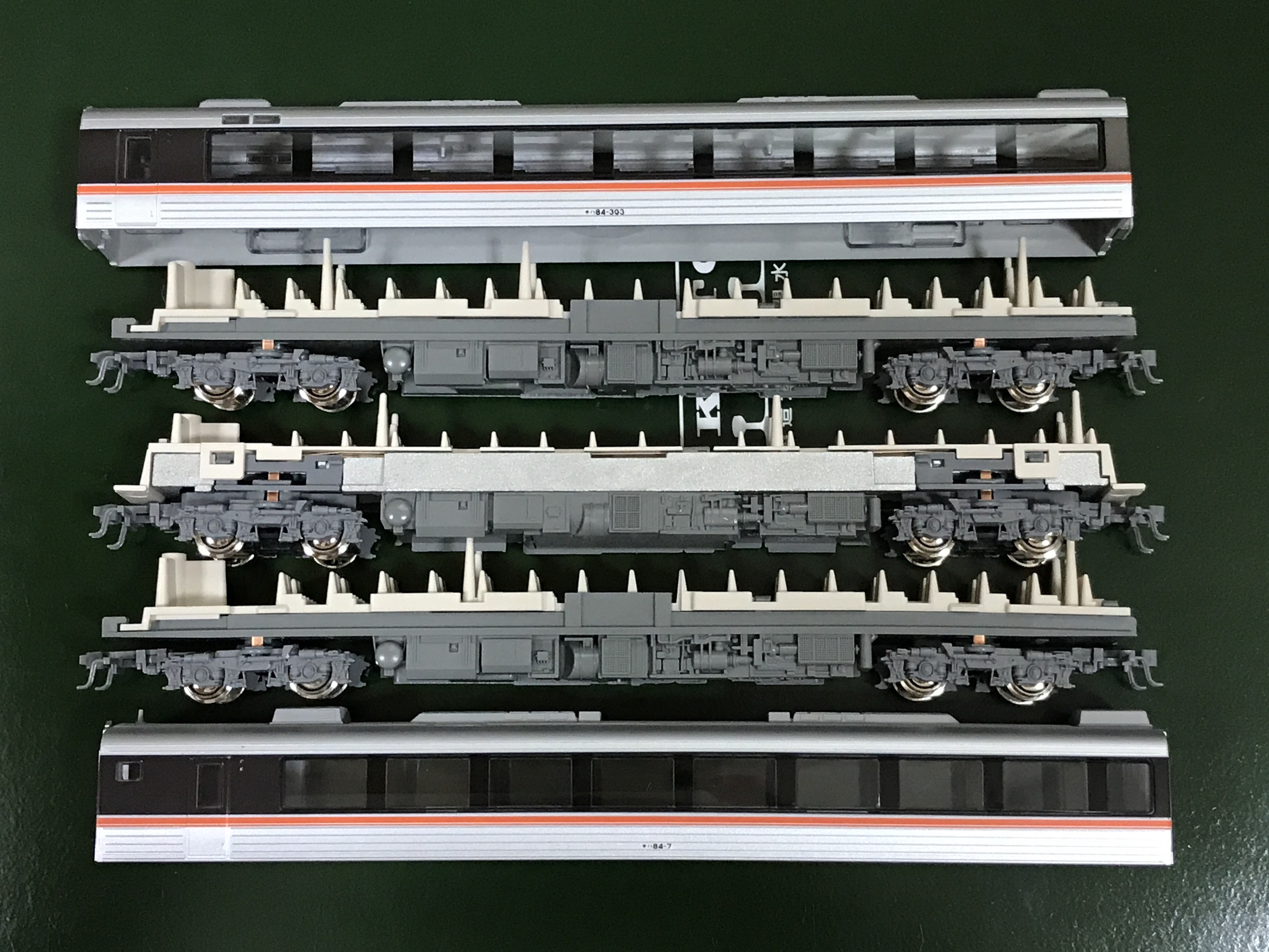 KATO キハ85 基本＋増結A＋増結B 動力台車 キハ85-202ASSY キハ85