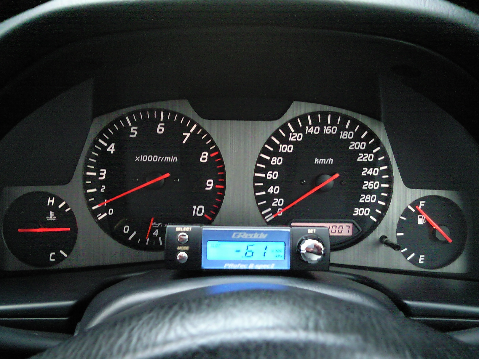 激安特価 スピードメーター Gt R R34 内装品 シート Www Qiraatafrican Com