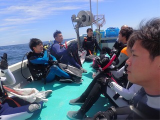 D3701E3F-D42E-44CA-9790-70BC7FE20138