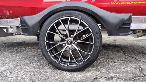 251012161948128IF_1_BURST251012161948128_COVER