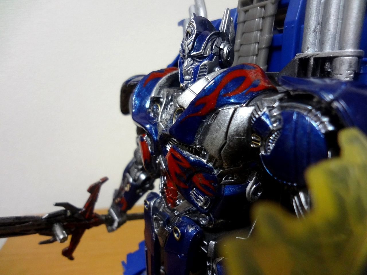 TFロストエイジ オプティマスプライム プレミアムエディション