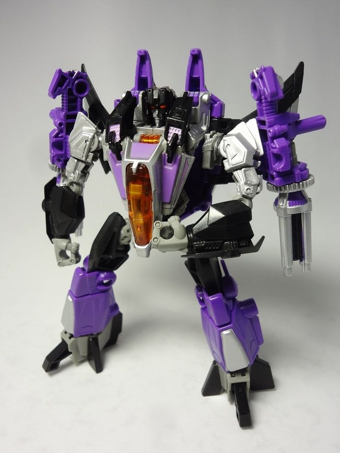 TFジェネレーションズ TG09スタースクリームwithジェットロン