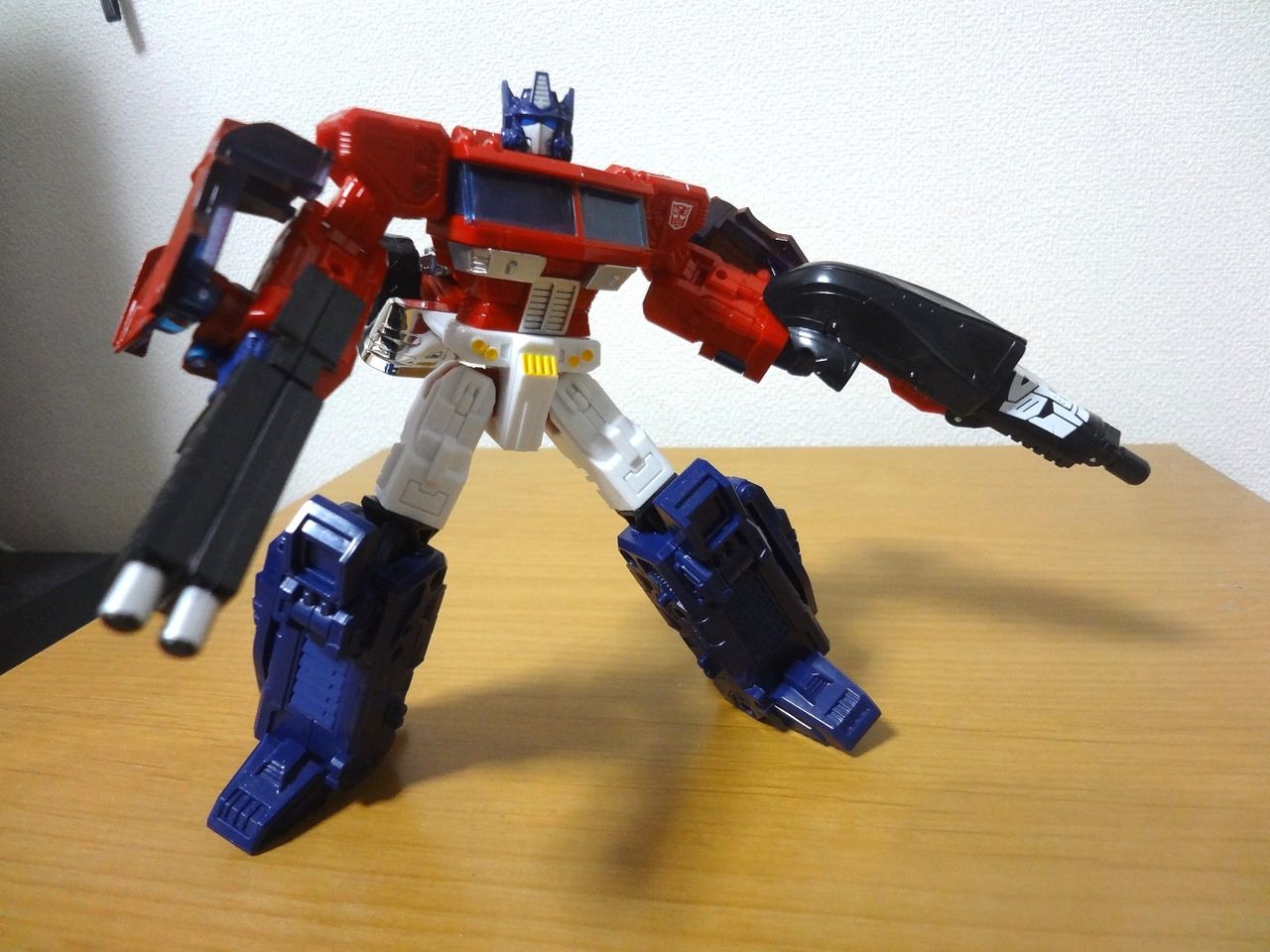 TFクラウド TFC-A01オプティマスプライム（＆変形ヘンケイメガトロン他 