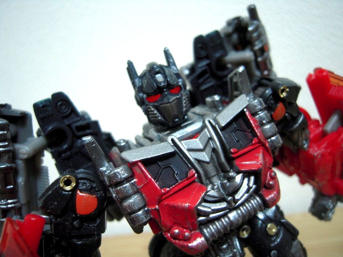 TRANSFORMERS トランスフォーマー オプティマスプライム DA-24 SS-134 オプティマスプライム｜トランスフォーマーオフィシャルサイト