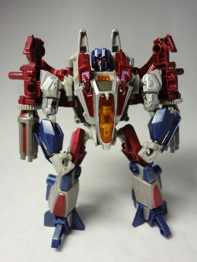 TFジェネレーションズ TG09スタースクリームwithジェットロン