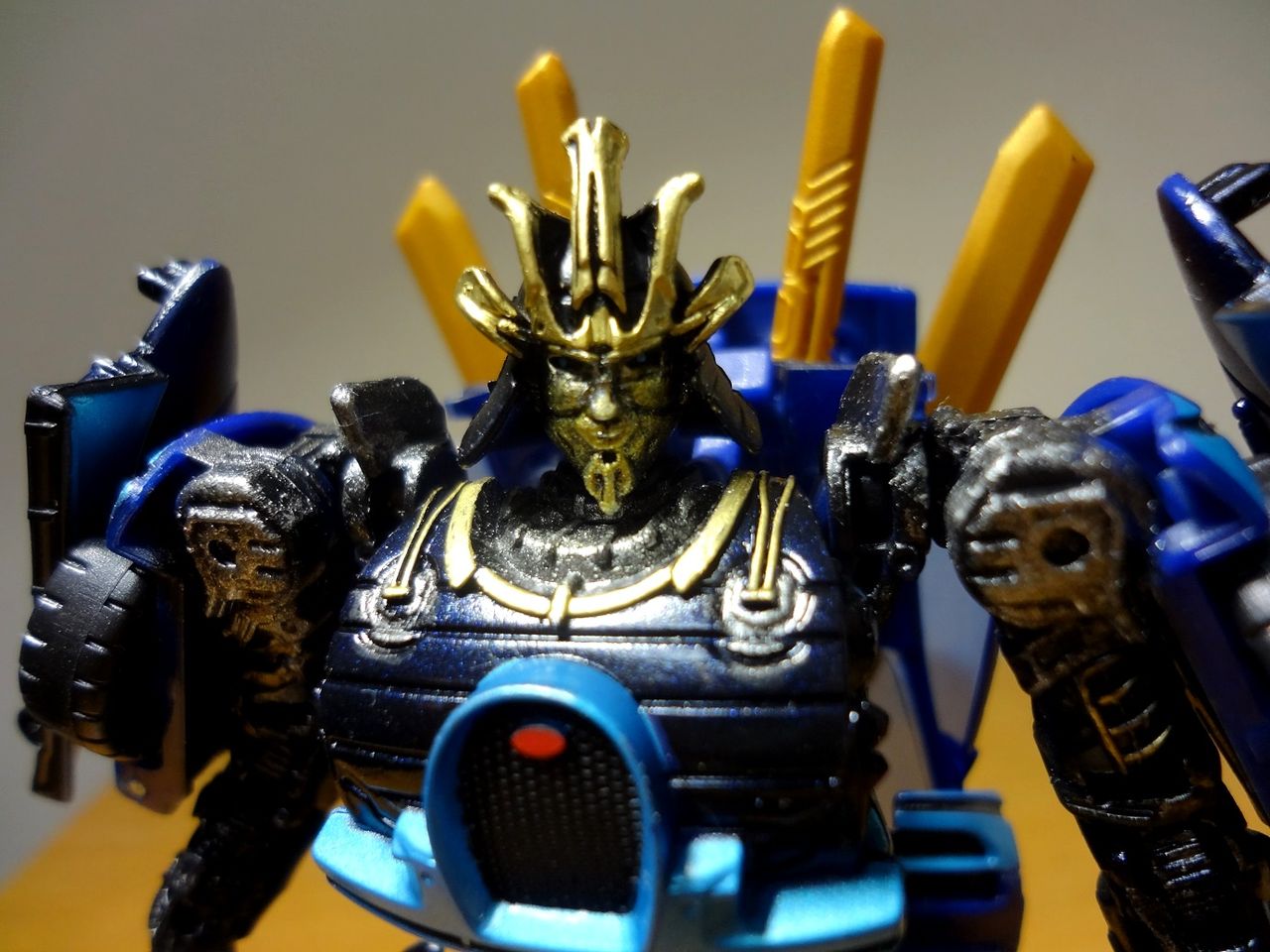 TFロストエイジ AD23ドリフト : トランスフォーマーのリペとか