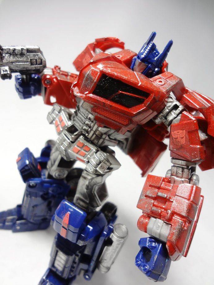 TFユナイテッド UN01オプティマスプライム サイバトロンモード
