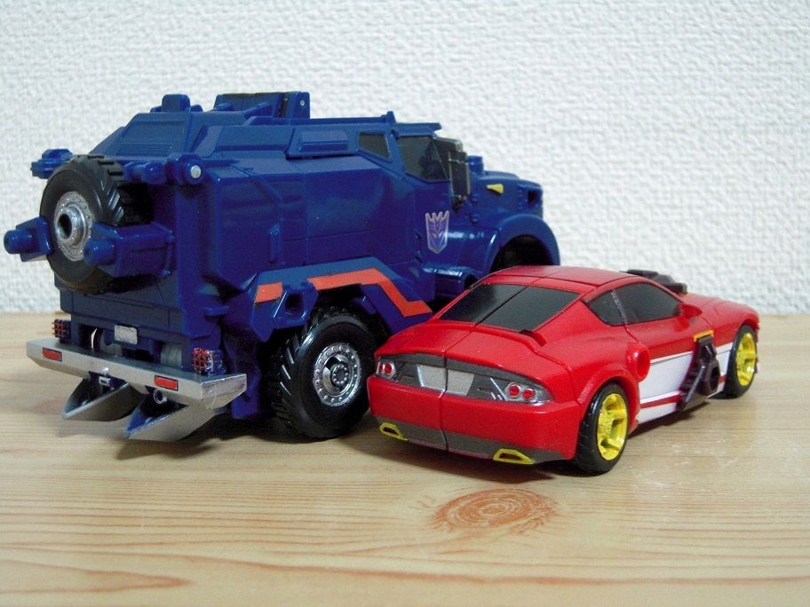 TFプライム AM12ウォーブレークダウン（&AM13メディックノックアウト