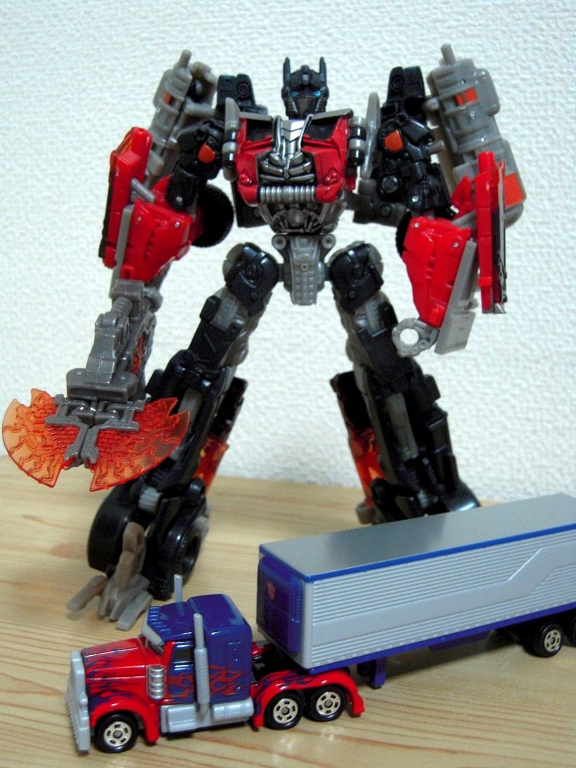 TF DOTM DA24 ファイアーバーストオプティマスプライム