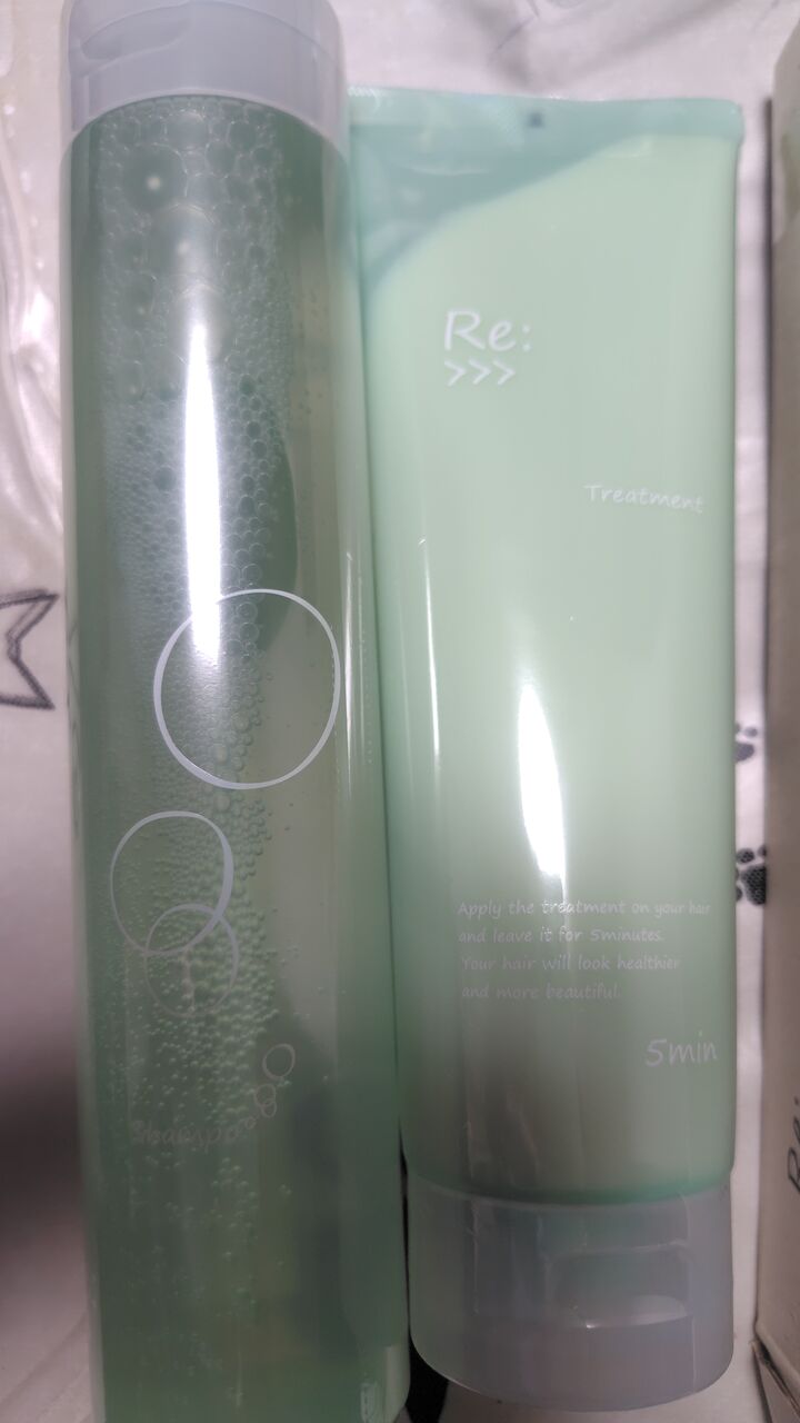 新品未開封品 アジュバン 株主優待 Re:シャンプートリートメントセット