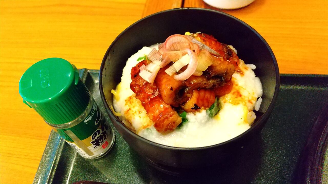 22年7月29日 杵屋にて夕食 冷し海老天おろしうどん うなとろろ丼ご飯定食 Dance With The Market