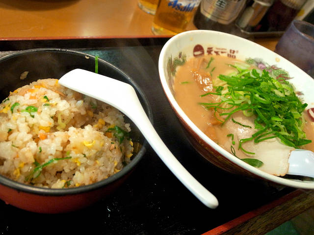 天下一品 塚口店のスープ 阪急塚口 大人しく一言美味しかった 関西尼崎グルメ食べ歩きブログ