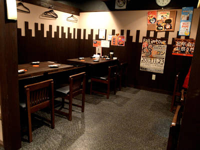 炭火焼鳥とさか屋 阪急塚口 隠れ家的焼鳥店でゆっくり食べれるのは嬉しい 大人しく一言美味しかった 関西尼崎グルメ食べ歩きブログ