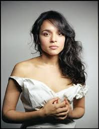 Norah Jones Seven Years やさしいthe Beatles入門 Norah Jones Seven Years やさしいthe Beatles入門