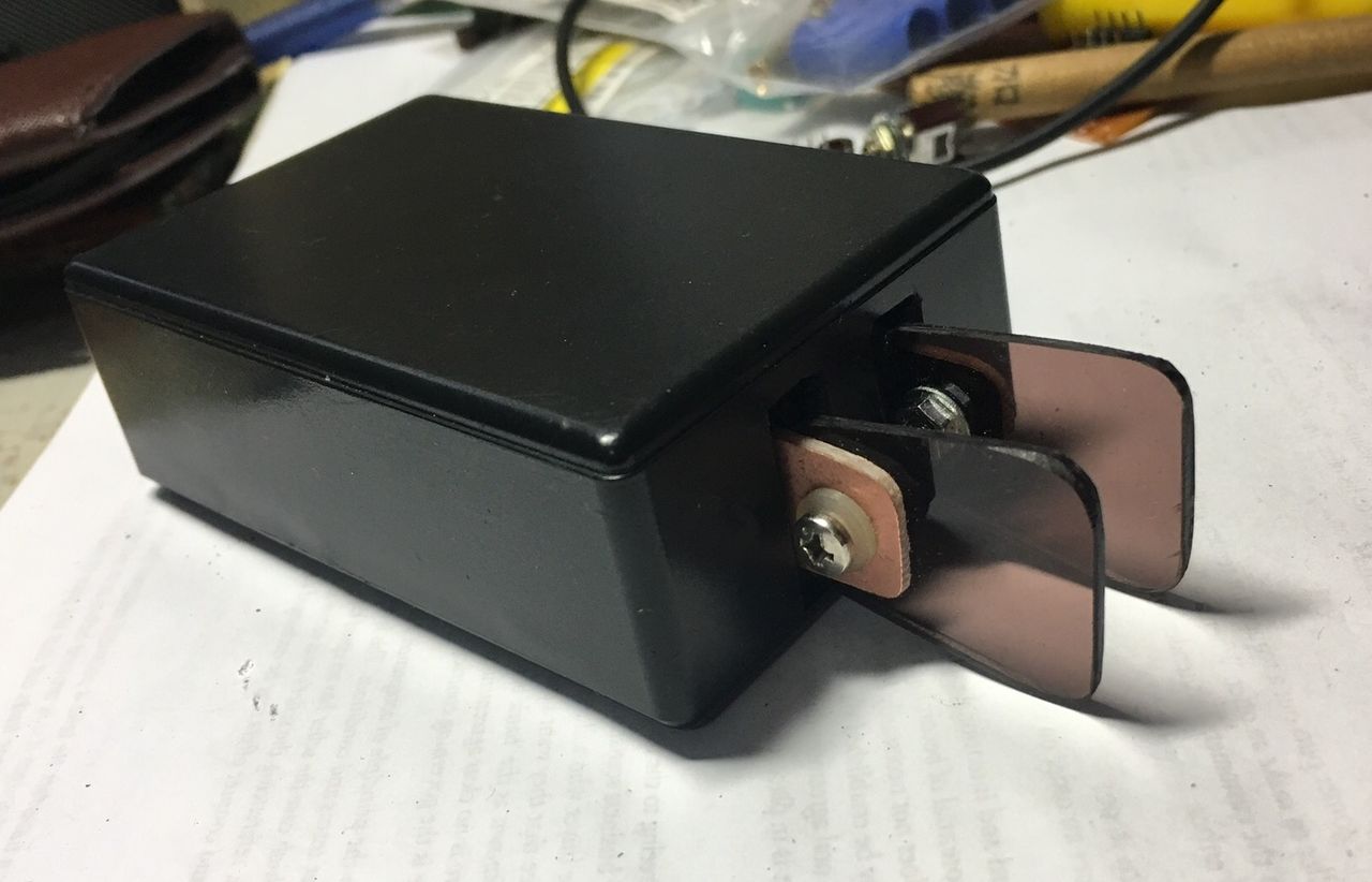 無線用エレキーバドル Amazon | FISHMAN Undersaddle Pickups AG-094 narrow format