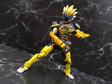KAMEN RIDER OOO LATORARTAR COMBO 23