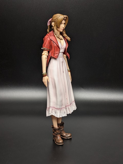 AERITH GAINSBOROUGH 11