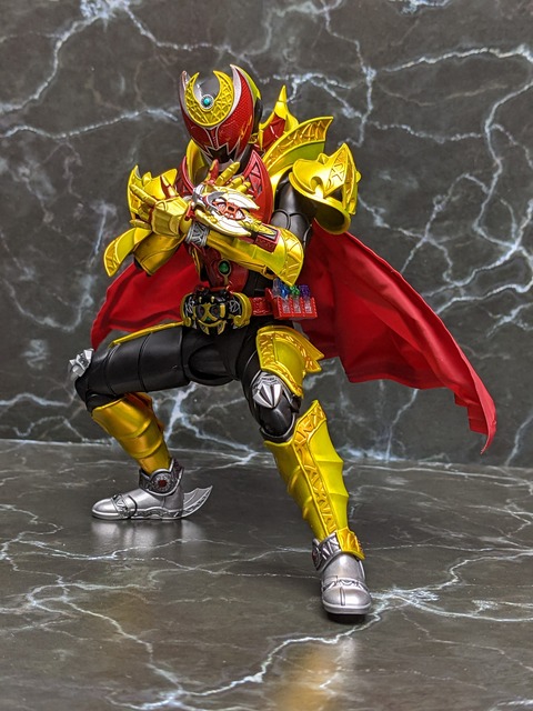 MASKED RIDER KIVA EMPEROR FORM 18