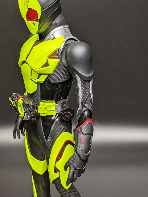 RAH-785 KAMEN RIDER ZERO-ONE RISING HOPPER 32