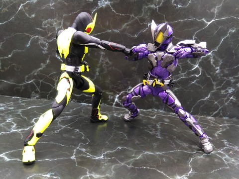 KAMEN RIDER HOROBI STING SCORPION 29