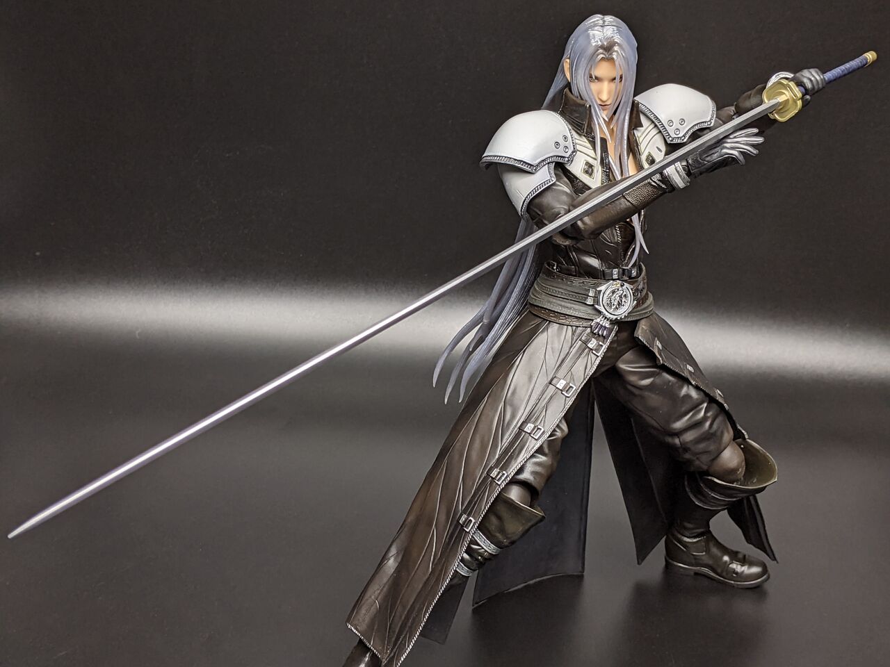 Play Arts 改 Final Fantasy Remake セフィロス レビュー あずきち的フィギュアレビューだべぇぇぇ