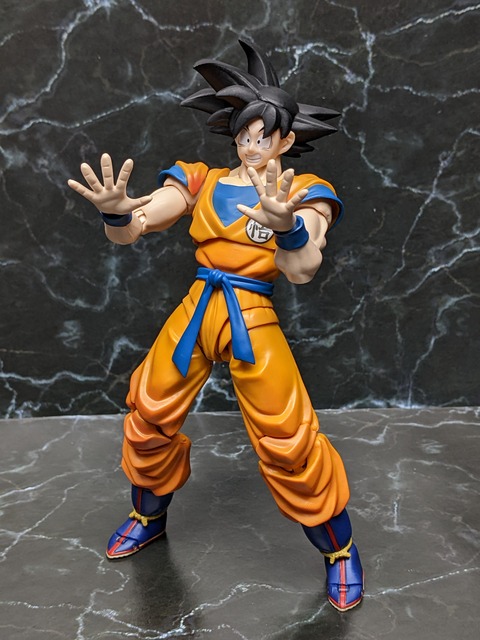 SON GOKU SUPER HERO 22