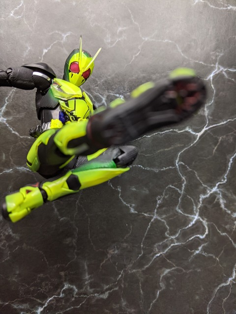 KAMEN RIDER ZERO-ONE REALIZING HOPPER 00