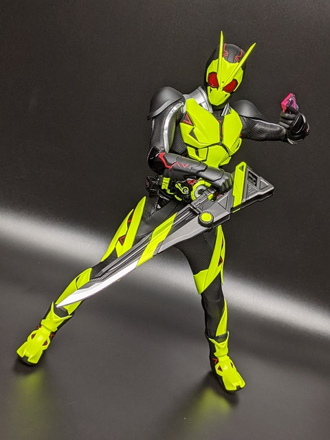 RAH-785 KAMEN RIDER ZERO-ONE RISING HOPPER 62
