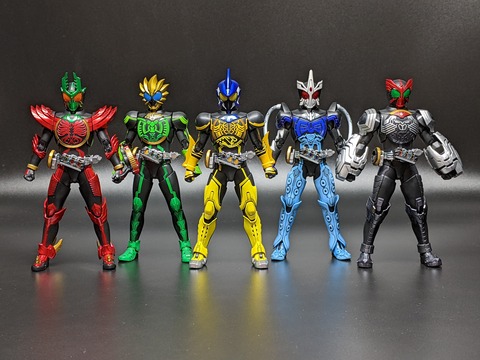 KAMEN RIDER OOO SAGOHZO COMBO 30