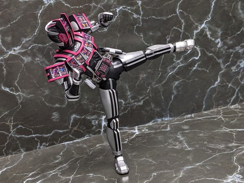 MASKED RIDER DECADE COMPLETE FORM 23