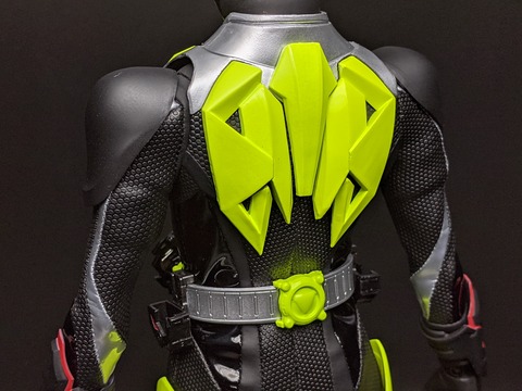 RAH-785 KAMEN RIDER ZERO-ONE RISING HOPPER 33