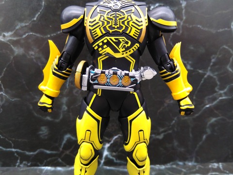 KAMEN RIDER OOO LATORARTAR COMBO 19
