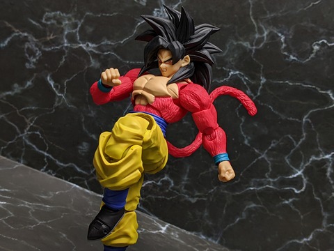 SUPER SAIYAN 4 VEGETA 30