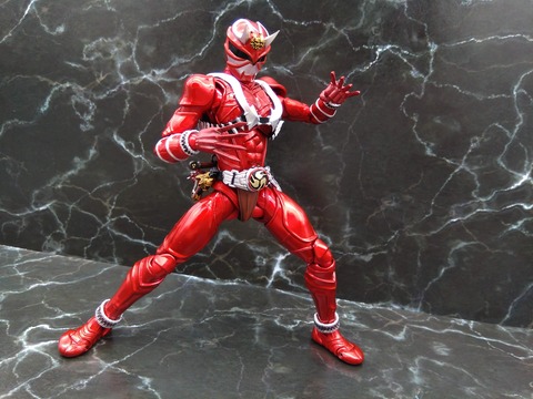 MASKED RIDER HIBIKI KURENAI 17