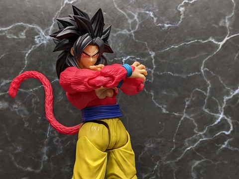 SUPER SAIYAN 4 SON GOKU 26