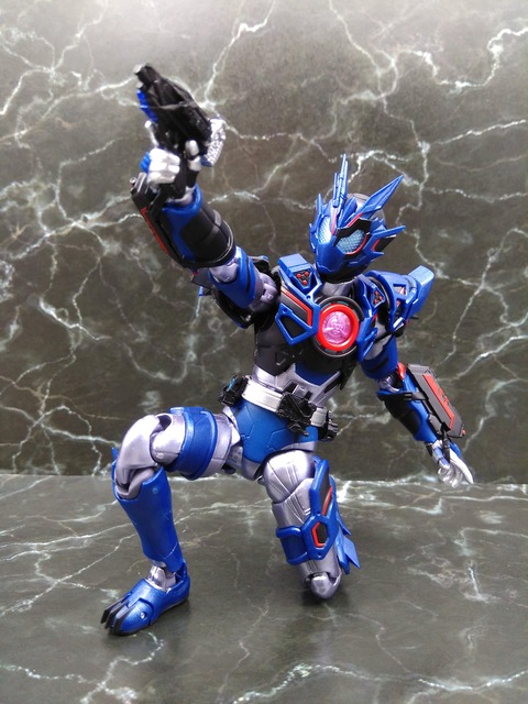 KAMEN RIDER VULCAN ASSAULT WOLF 23