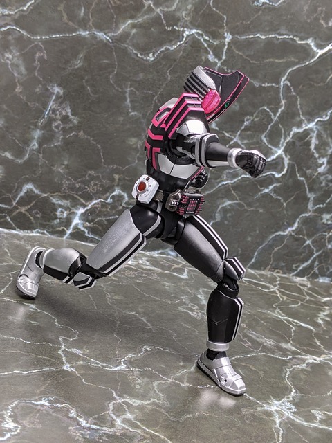 MASKED RIDER DECADE COMPLETE FORM 25