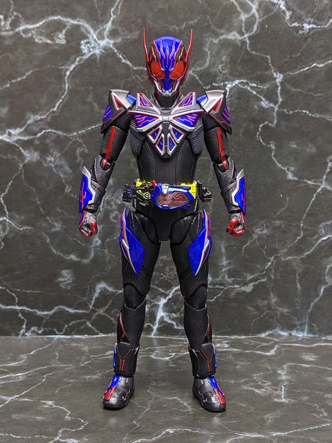 KAMEN RIDER EDEN 08