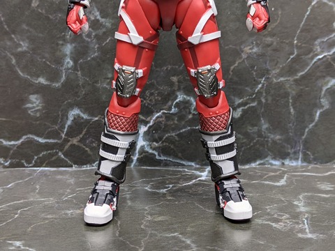 KAMEN RIDER IKAZUCHI 15