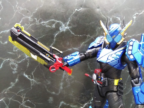 KAMEN RIDER BUILD TANK TANK FORM 16