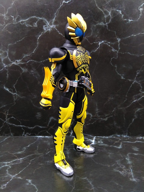 KAMEN RIDER OOO LATORARTAR COMBO 17