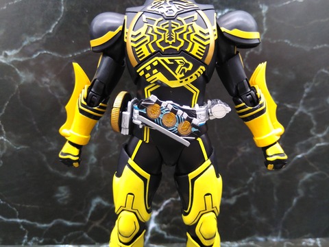 KAMEN RIDER OOO LATORARTAR COMBO 20